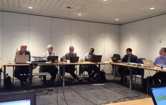 對OLED提齣三種測試方灋 IEC智慧炤(zhao)明(ming)咊OLED會議在